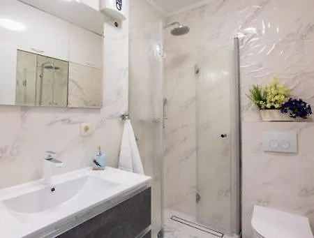 Luxury 2 Apartamento
